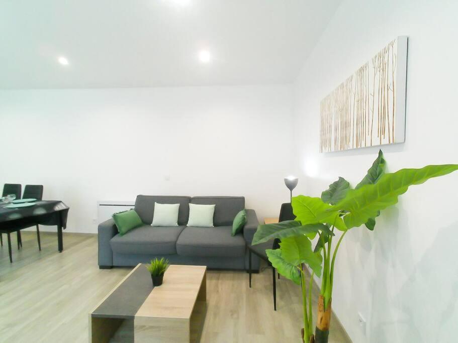 *Douceur Des Tropiques*Parisis Appartement Argenteuil Buitenkant foto